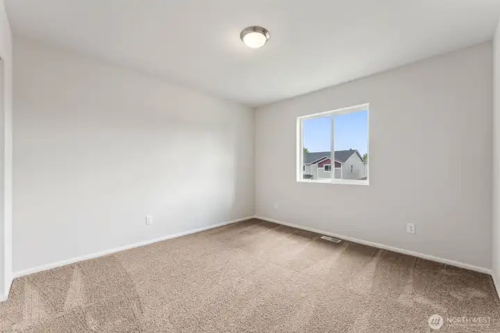 Disclaimer Secondary photos of same floor plan on different lot in different community: Photos are from another Warren, finishes, upgrades, and features may vary.