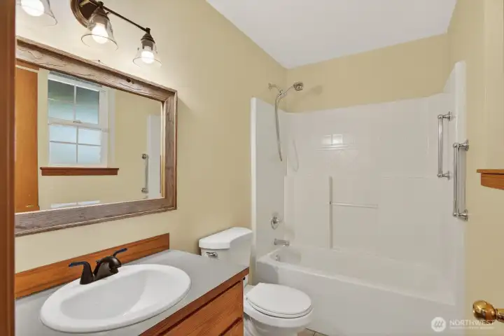Bathroom off primary