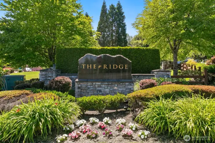 Welcome to vibrant living at the Ridge at Riverview.