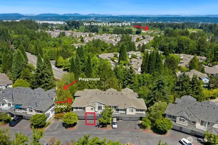 Building 22022 and aerial view of close-by large parks.