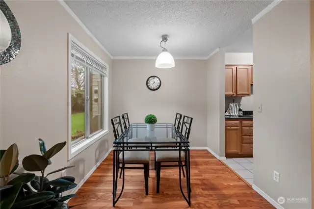 Dining Room facing South