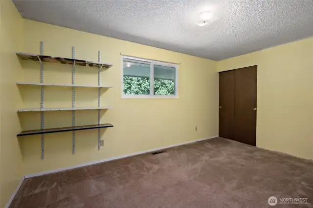 Guest bedroom 2
