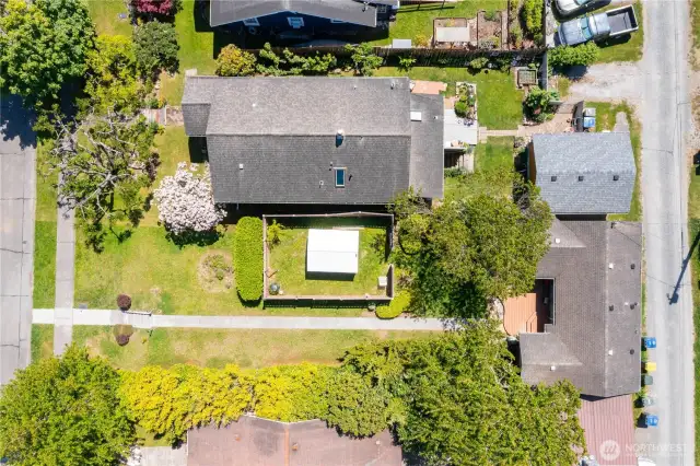 Aerial View of the home, lot size, and shed.