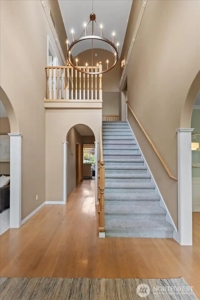 Enter into 28ft. vaulted ceilings