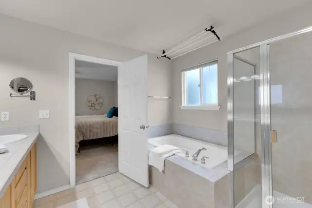 5 piece primary bath ensuite