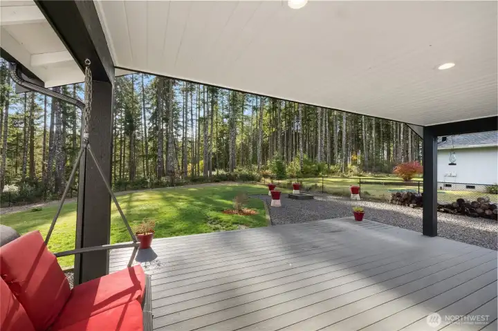 Back deck and swing - enjoy those cool autumn nights!