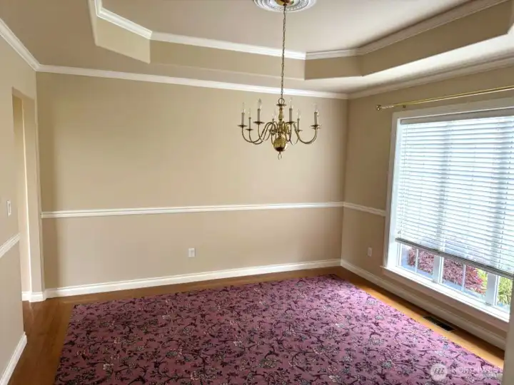 Dining Room or Family Room Dining Room or Family Room