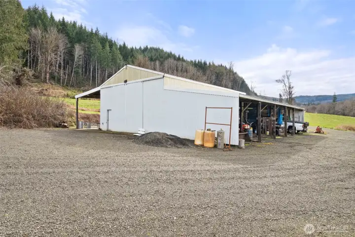 Impressive shop with concrete floors, 220 power, and a full bathroom