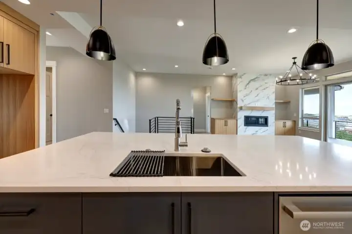 Great area for entertaining and family gatherings