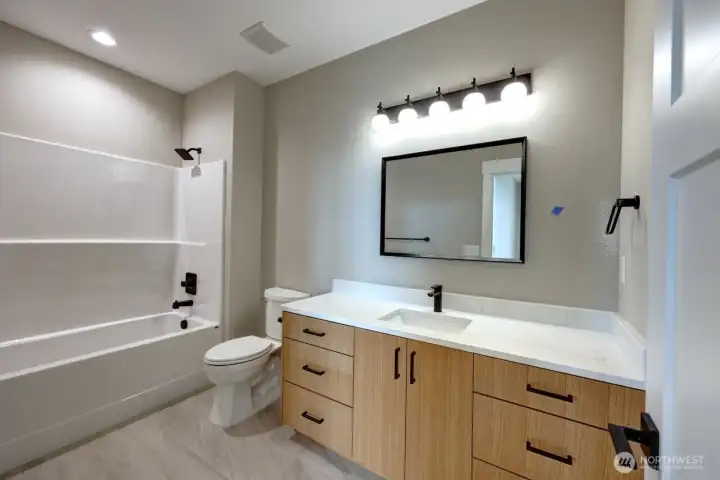 Downstairs Full Bath