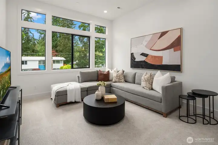 Flexible upper floor bonus space