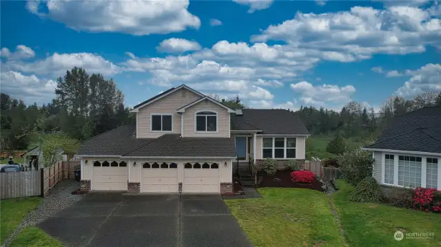 Welcome to 5412 67th St NE in Marysville