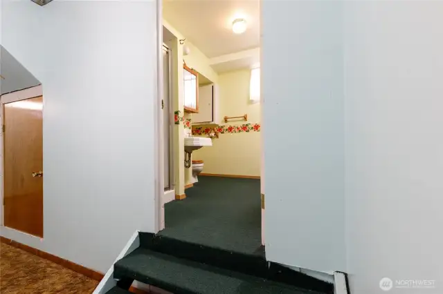 downstairs 3/4 bath