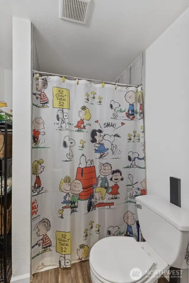 Lower Level 3/4 Bath