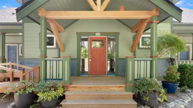 Entry door, Main