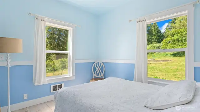 Bedroom #1 Guesthouse