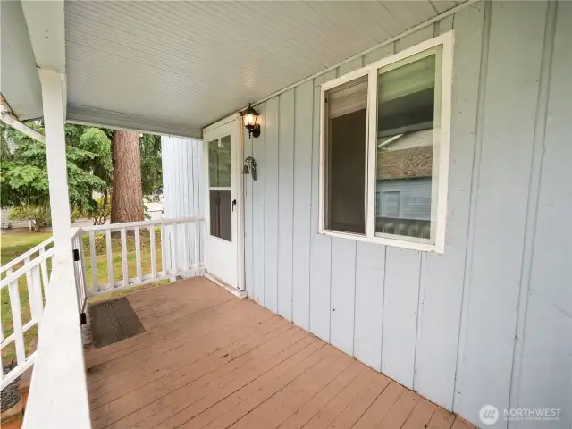 Front door and deck to unit 3.
