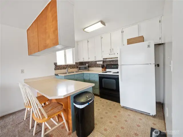 Kitchen in unit 1.