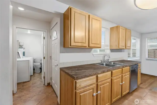 photos have been photoshopped to remove tenant items.