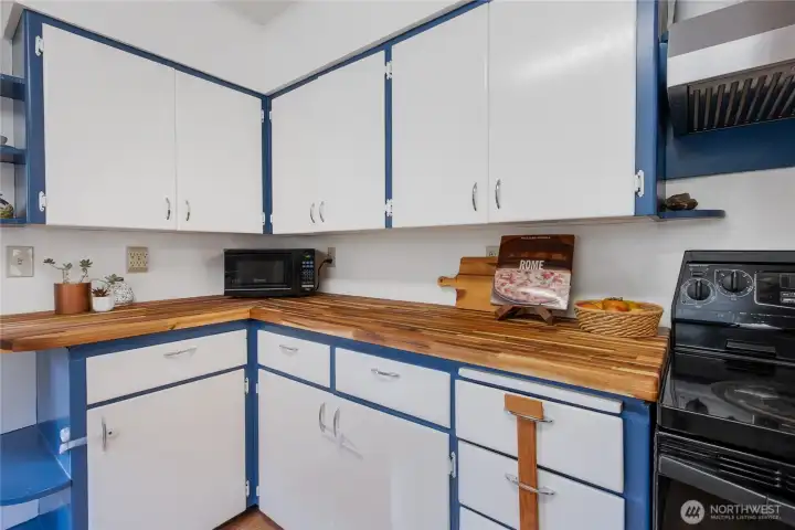 Charming vintage kitchen with new butcher block counters!