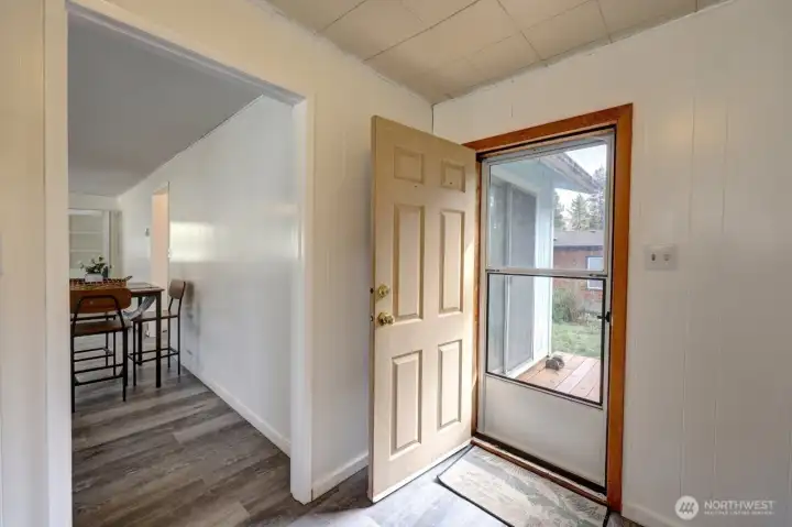 Door to back deck off laundry room