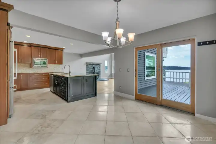 Dining room looking into kitchen