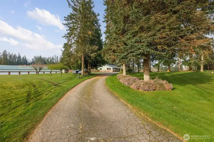 Thoughtfully positioned on the edge of Lake Stevens city limits.