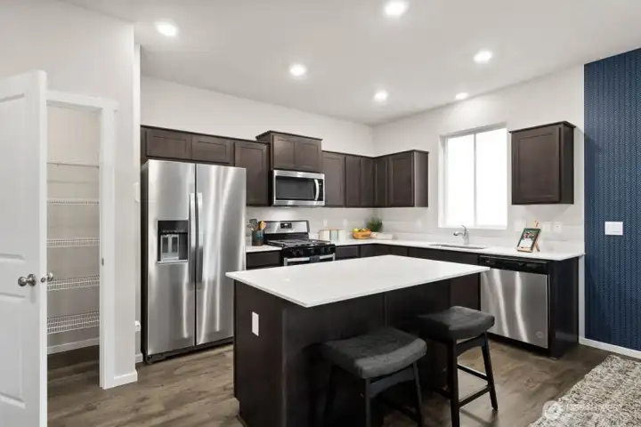 Kitchen-Photos are for representational purposes only, colors and features may vary. Kitchen-Photos are for representational purposes only, colors and features may vary.
