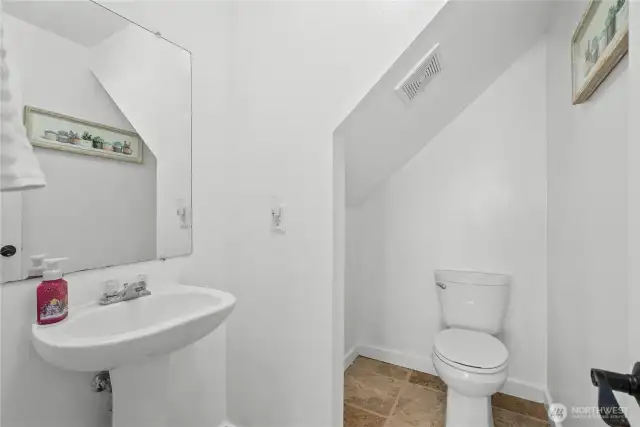 Downstairs 1/2 Bath