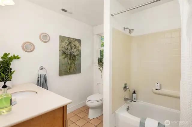 Upper level bathroom