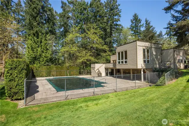 Ourdoor pool
