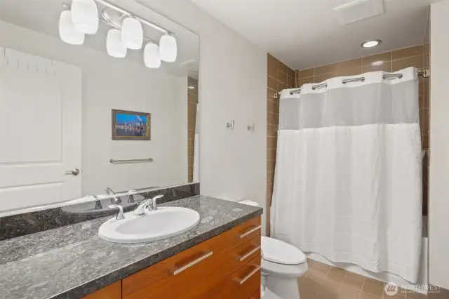 Full Bathroom (Second in Unit)