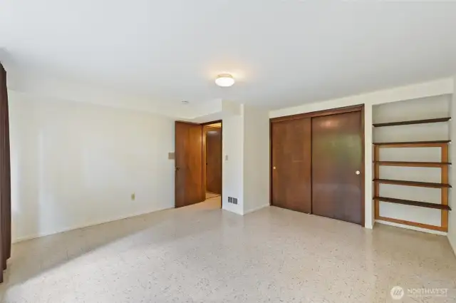 Large 4th Bedroom