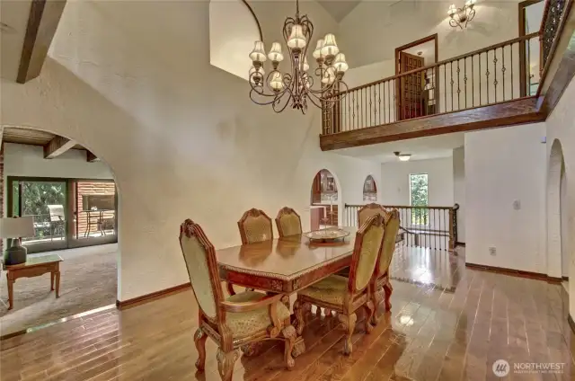 Exquisite dining hall