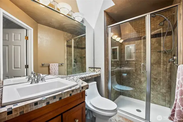 Main Bedroom Bathroom