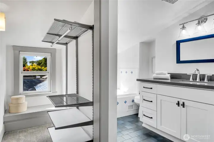 Cozy bath for the primary suite.