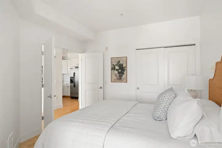 2nd bedroom