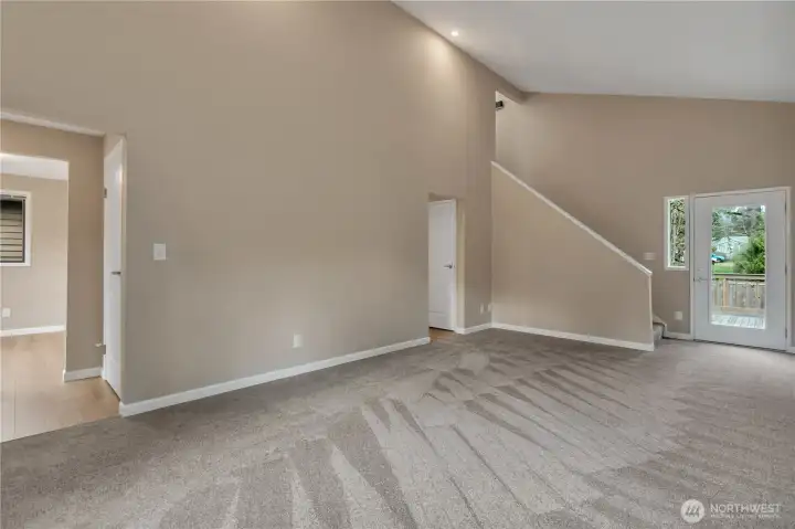 Beautiful new carpet and paint.