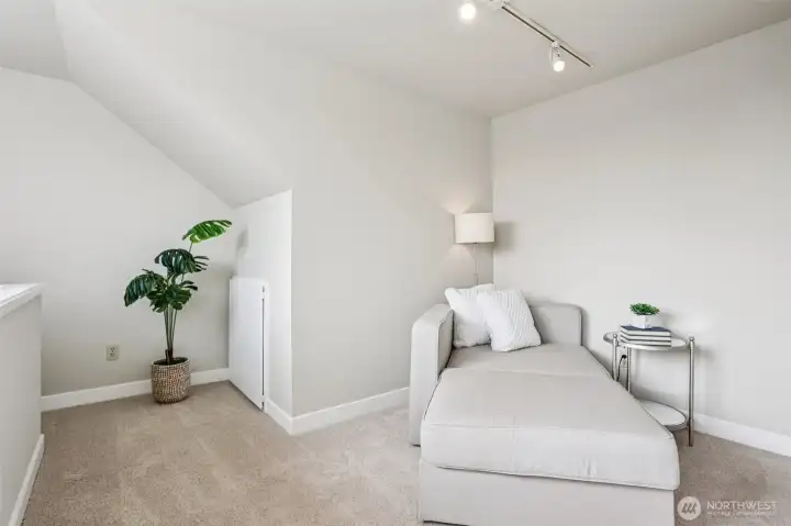 Great loft space. Could be a reading nook, office, bedroom, you pick!