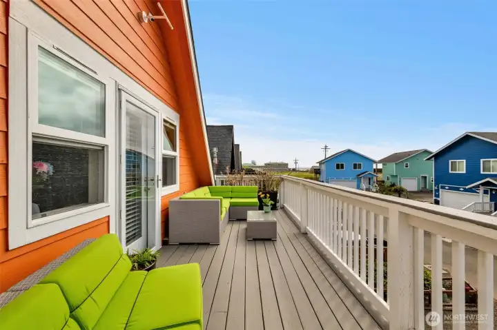 9 Darien - Ocean Facing Deck