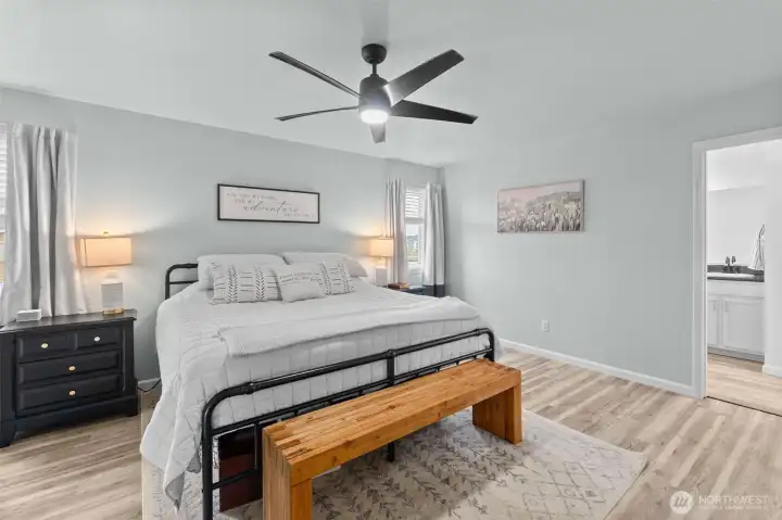 Large Primary Bedroom Large Primary Bedroom