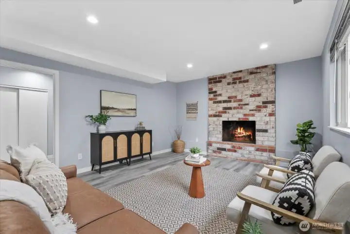 Flexible lower-level living space