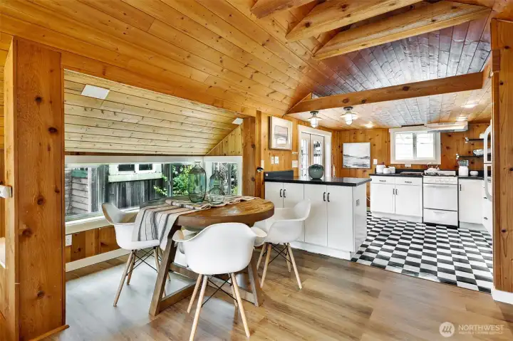 Central dining space