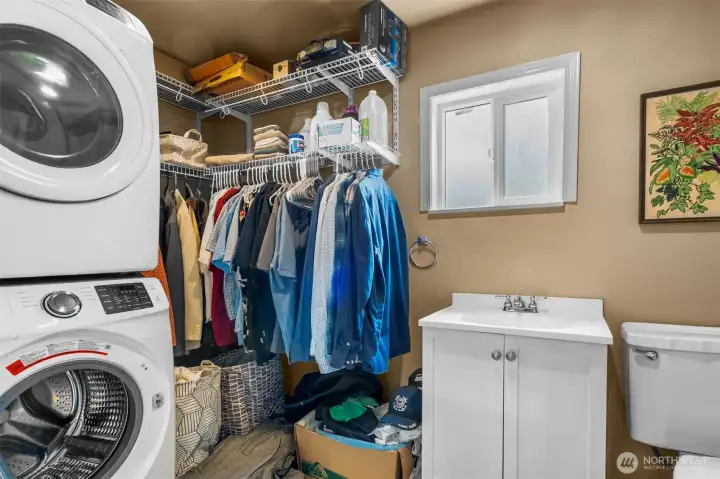 Washer and dryer included for a couple less things to move into you new home. Washer and dryer included for a couple less things to move into you new home.