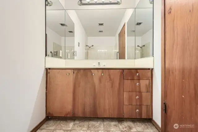 Main Full Bathroom