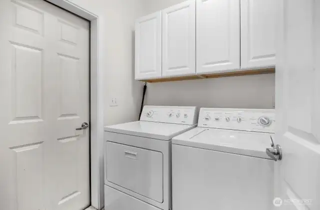 Main level laundry room-All Appliances included