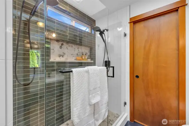 Double showerhead walk in shower is a dream