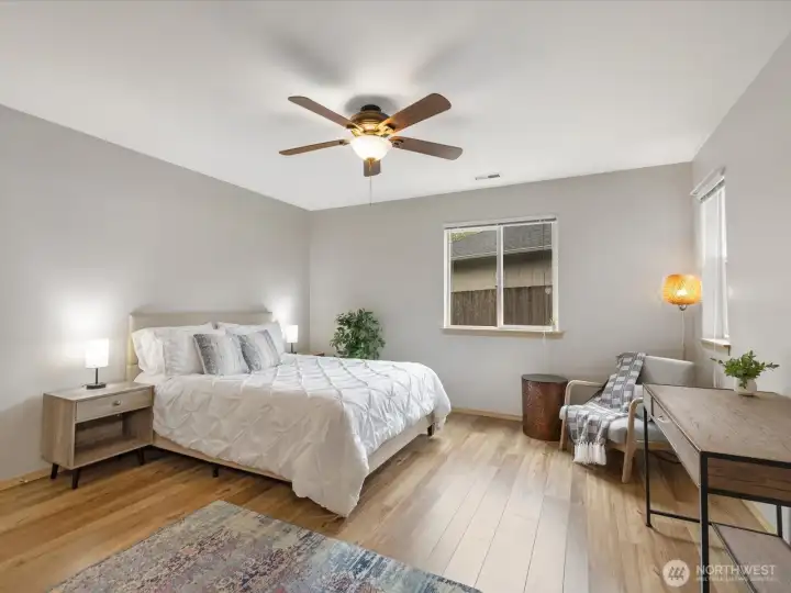 Custom fan keeps the room cool in summer