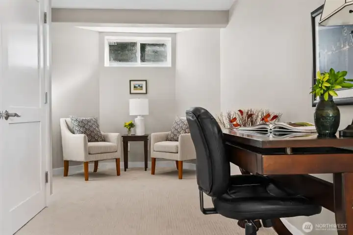second area in 4th Bedroom is an excellent, quiet office