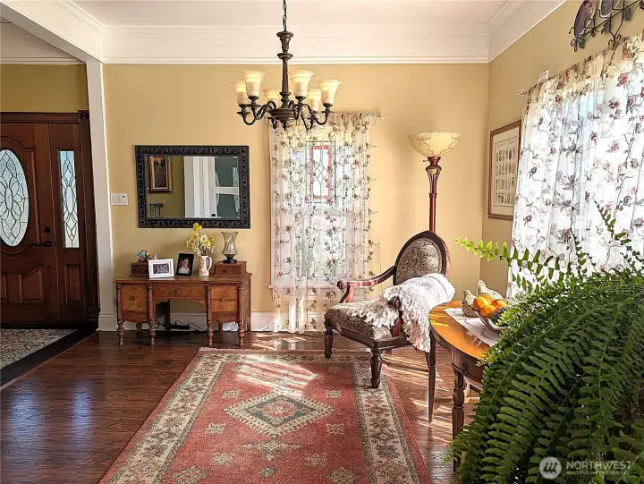 Living room off entry